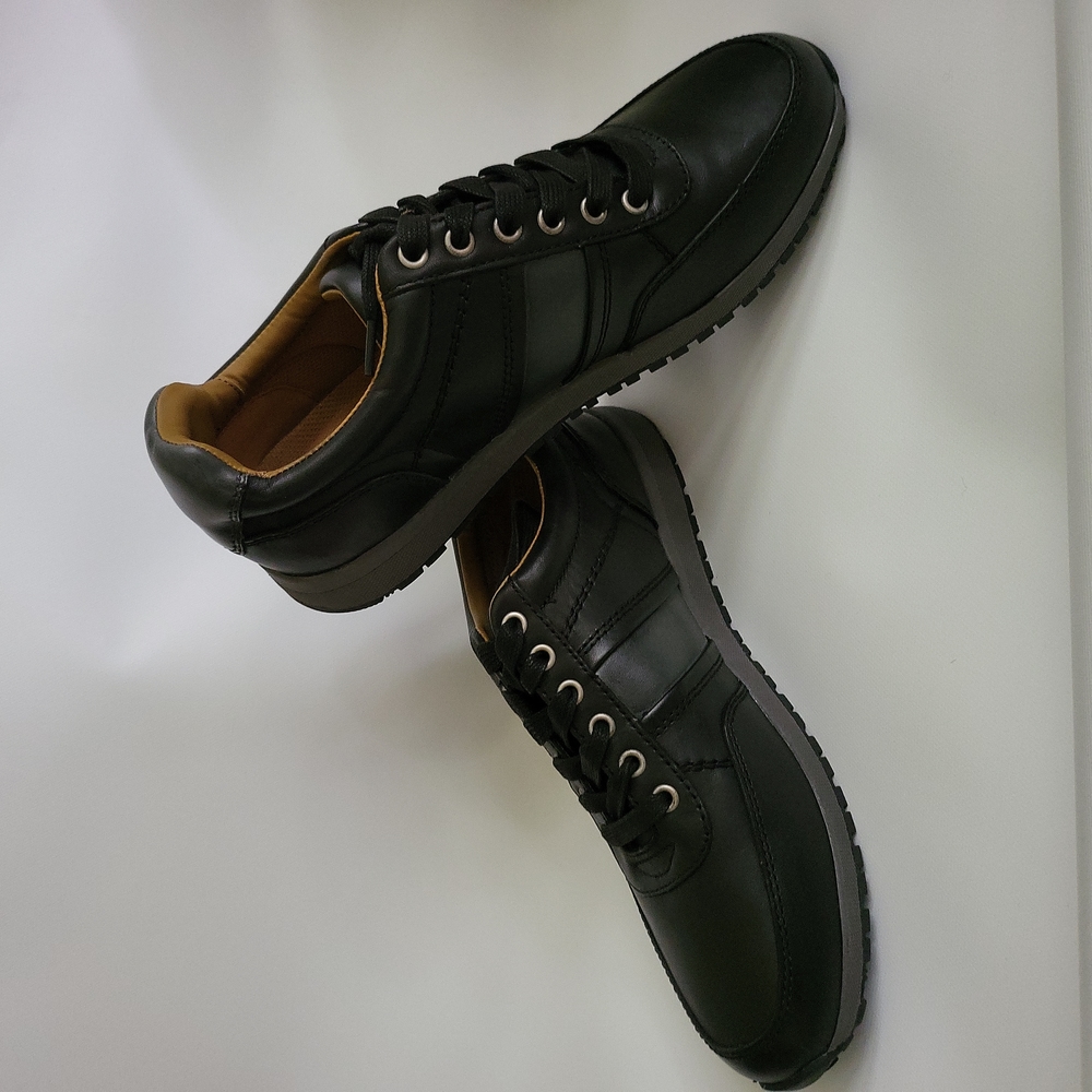 Bass Black Leather Sneakers Style Devin Size 9.5